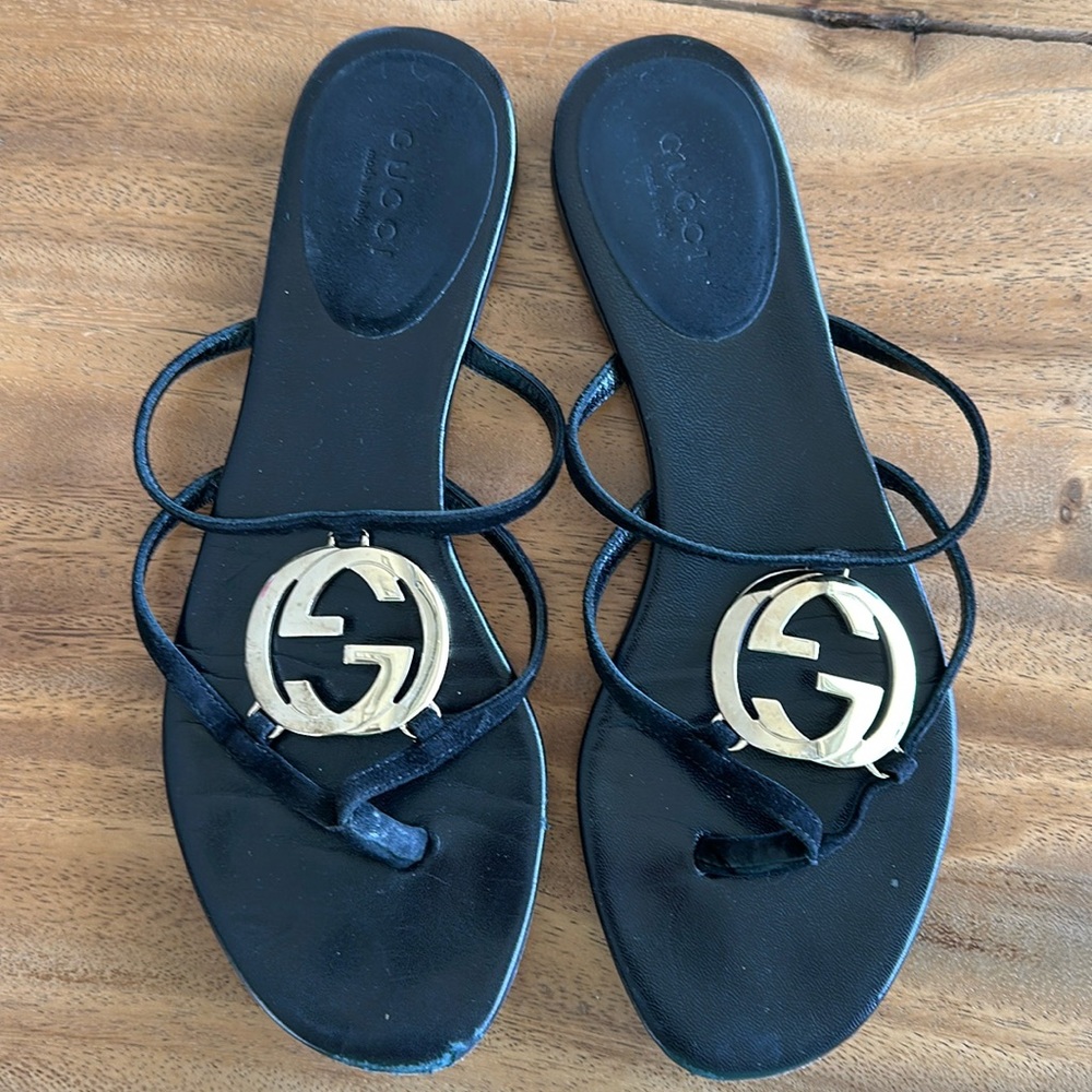 Gucci Sandals Black Leather and Suede Gold buckle